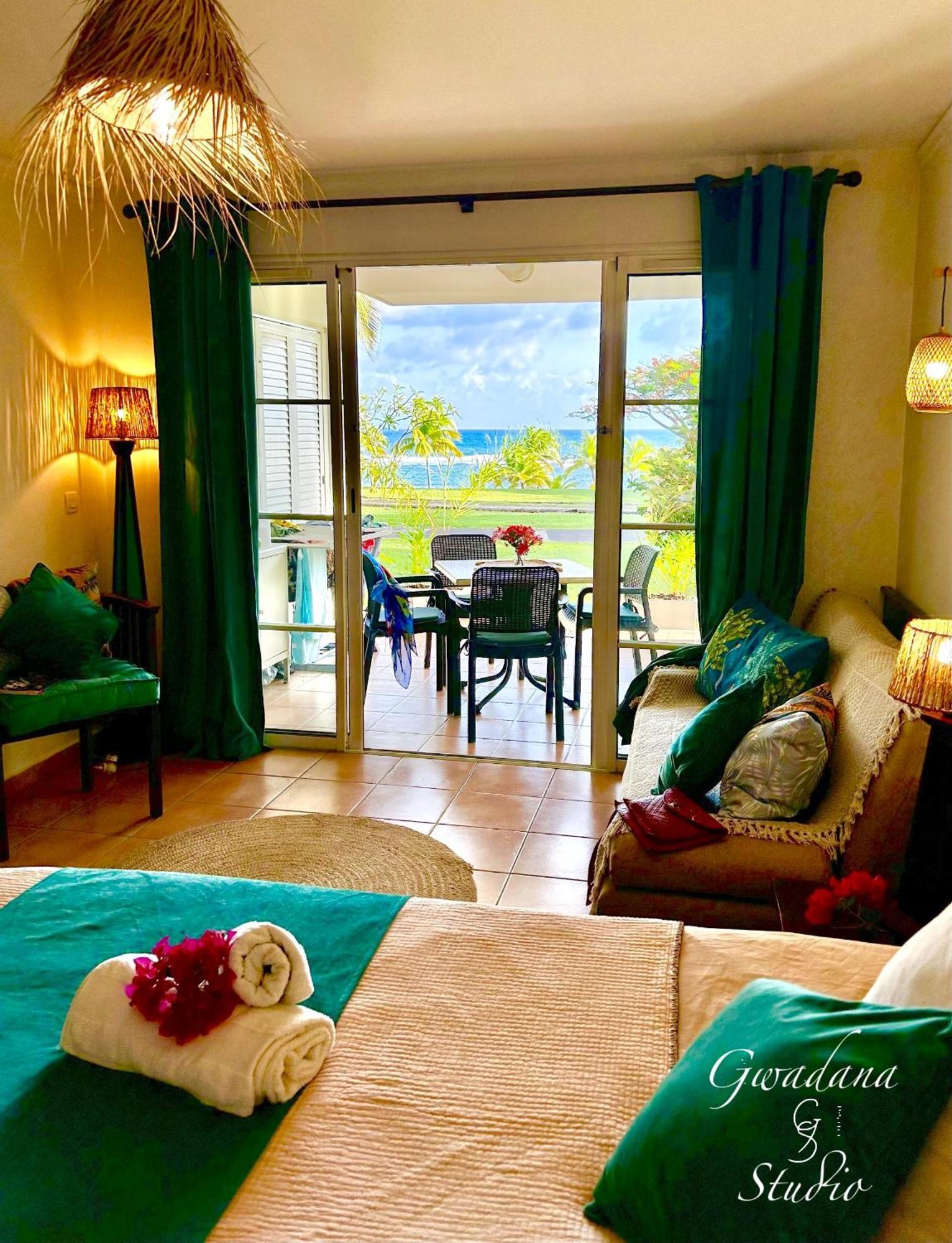 Accès Direct Plage, Magnifique Vue Mer, Gwanada Studio à Pierre et Vacances Sainte-Anne  Esterno foto